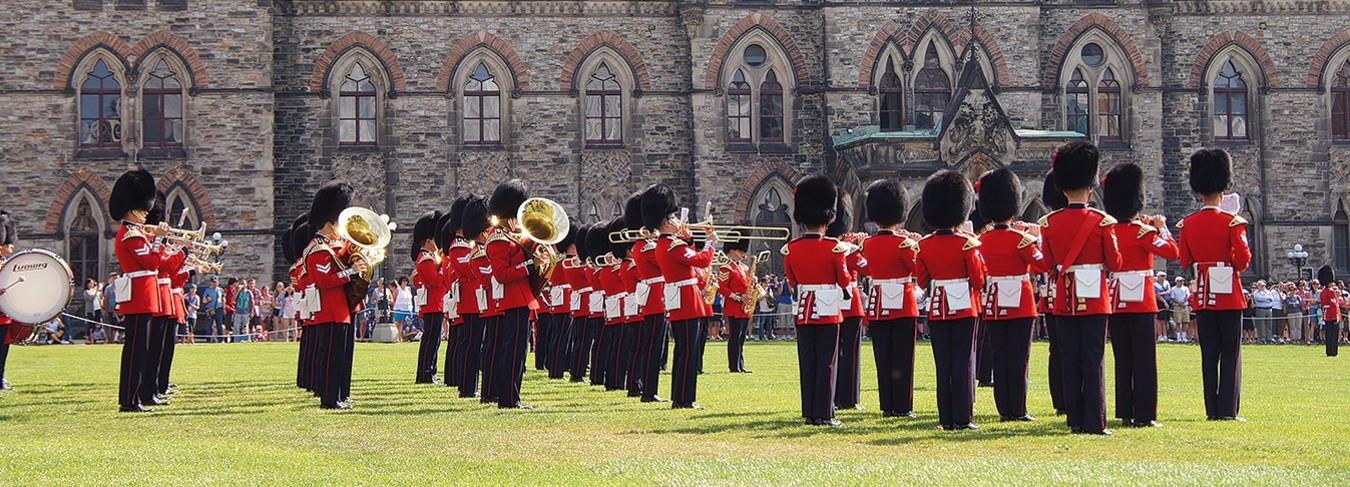 TAUCK_changing_guard_canada_parliament_3
